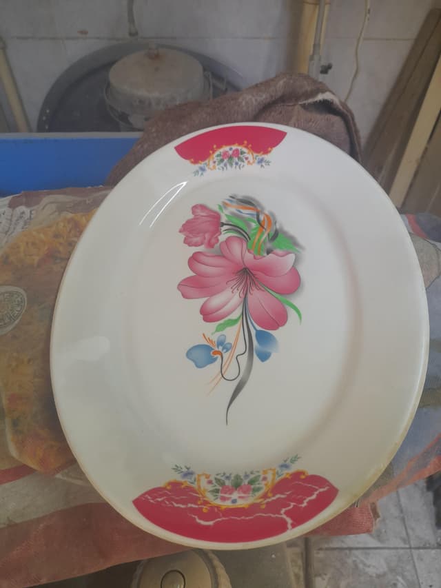 بيع اغراض مطعم جديد ومستعمل 