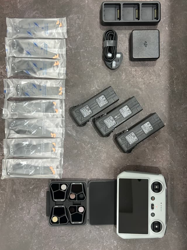 Mavic 3 pro like new