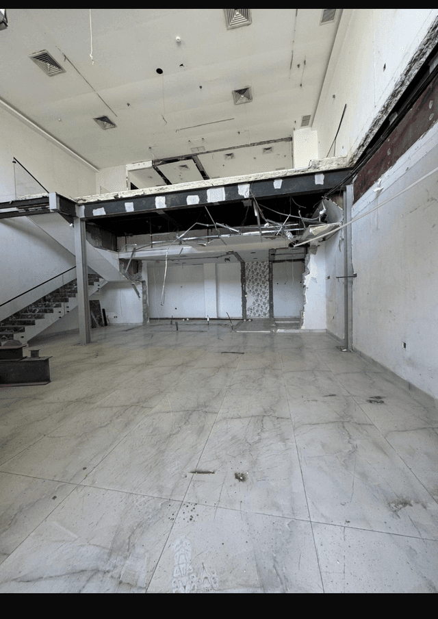 Shop for rent in Shweikh Industrial Area