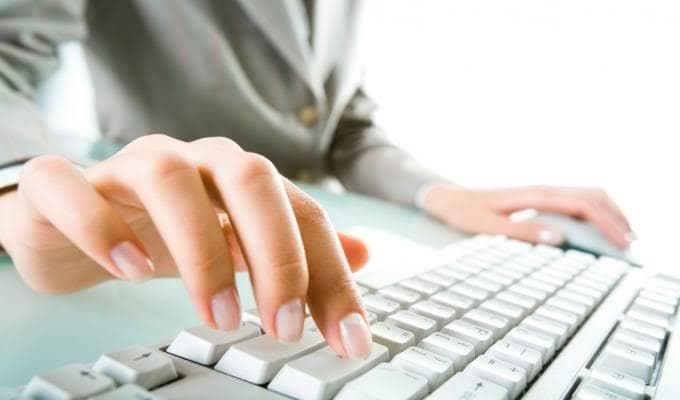 Experienced printers are required for a printing and photocopying center 0