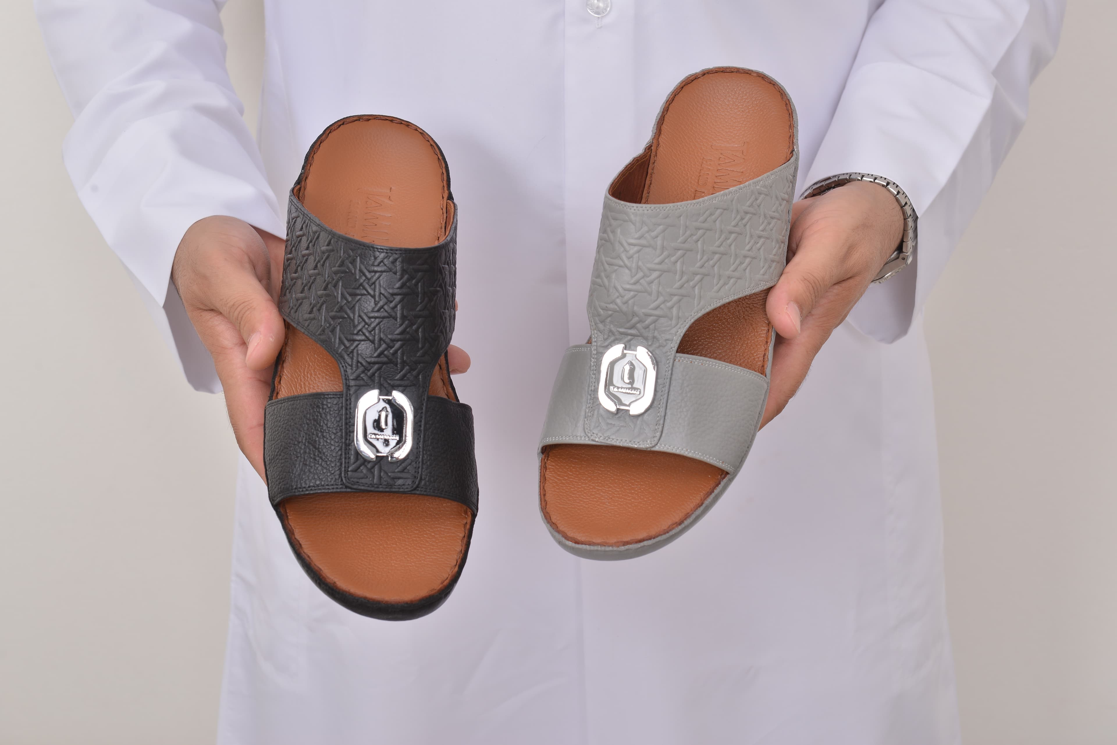 Medical shoes made in Thailand 1