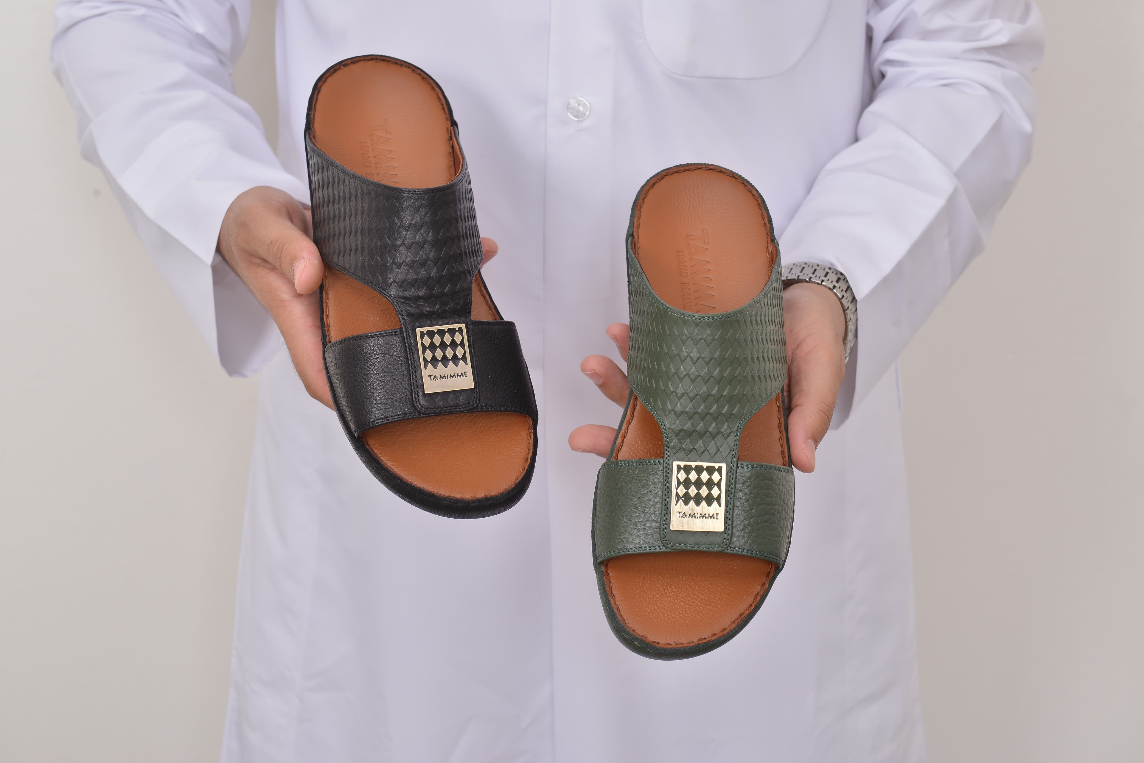 Medical shoes made in Thailand 3