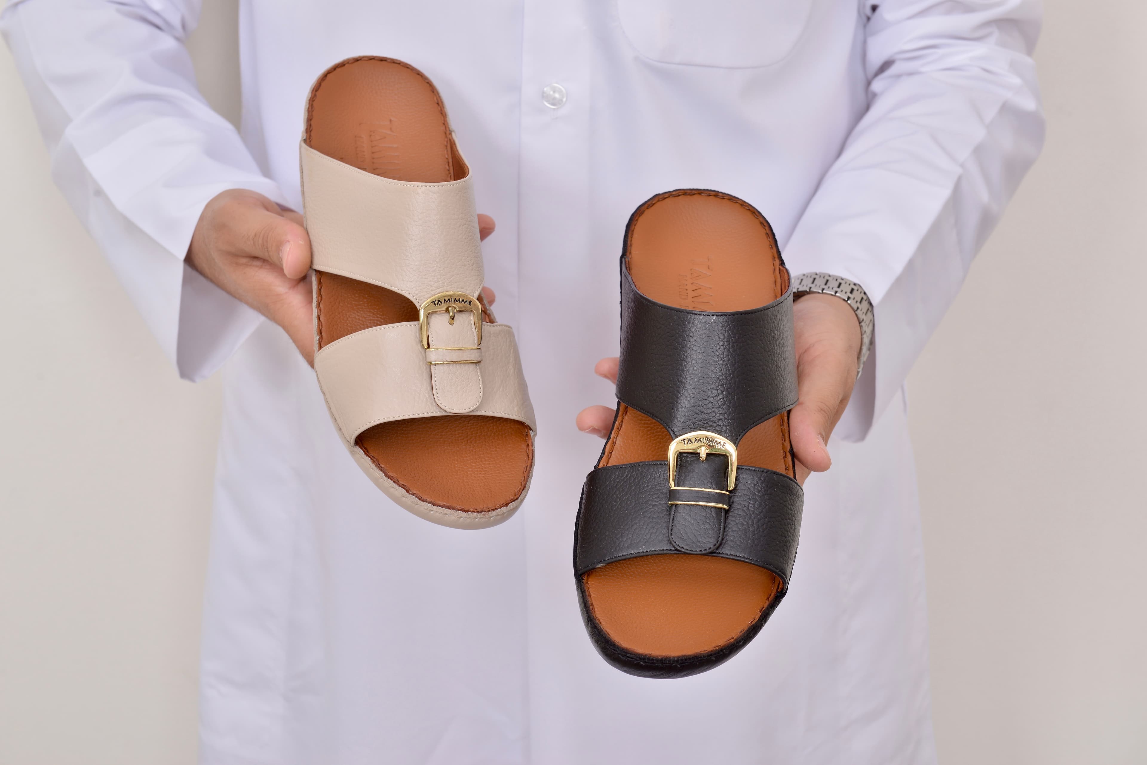 Medical shoes made in Thailand 4