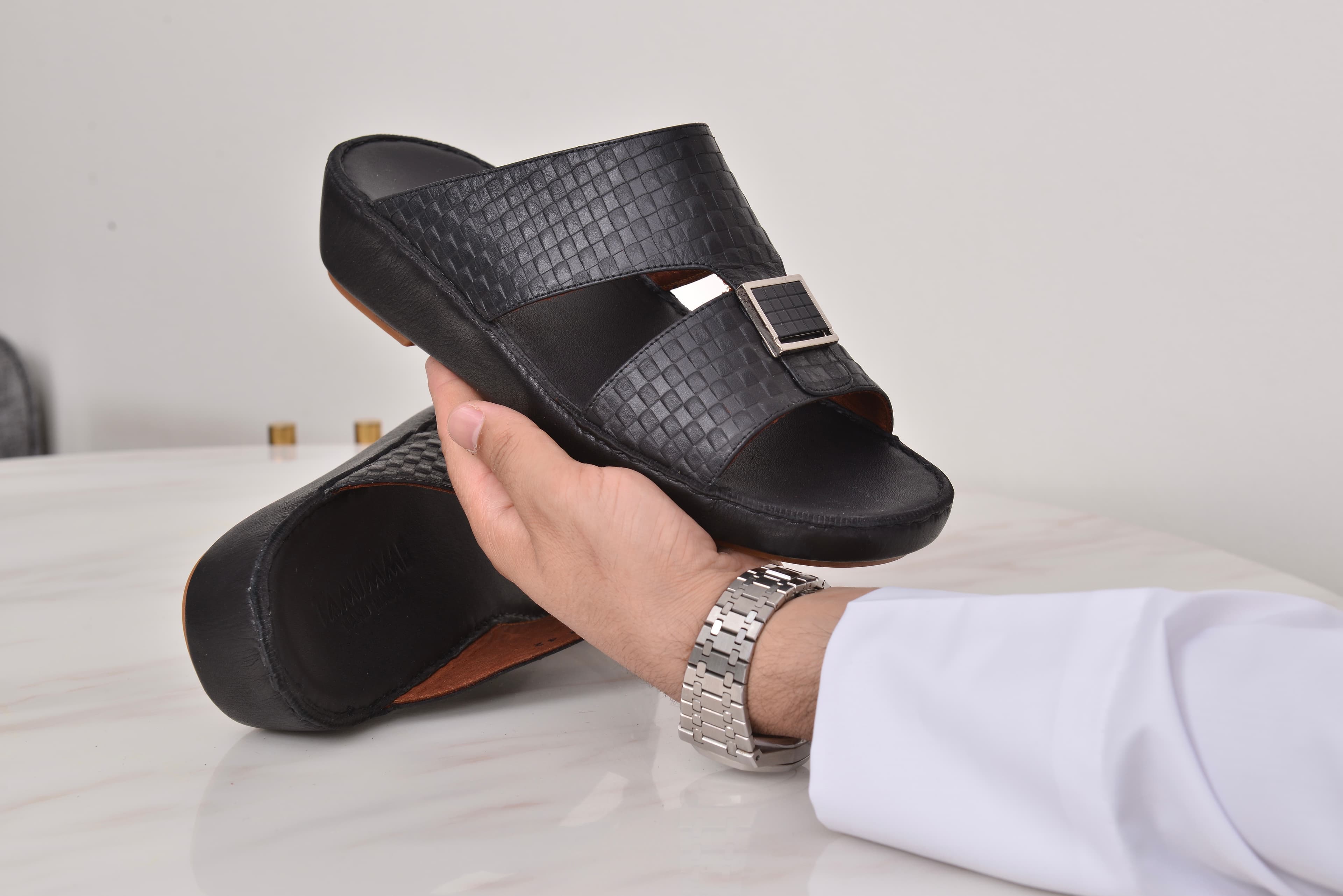 Medical shoes made in Thailand 5
