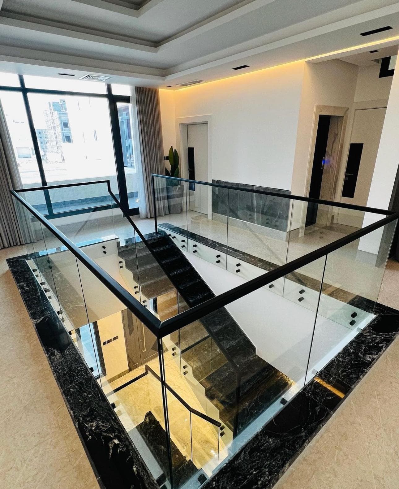 Installing all types of glass, mirrors and aluminum 2