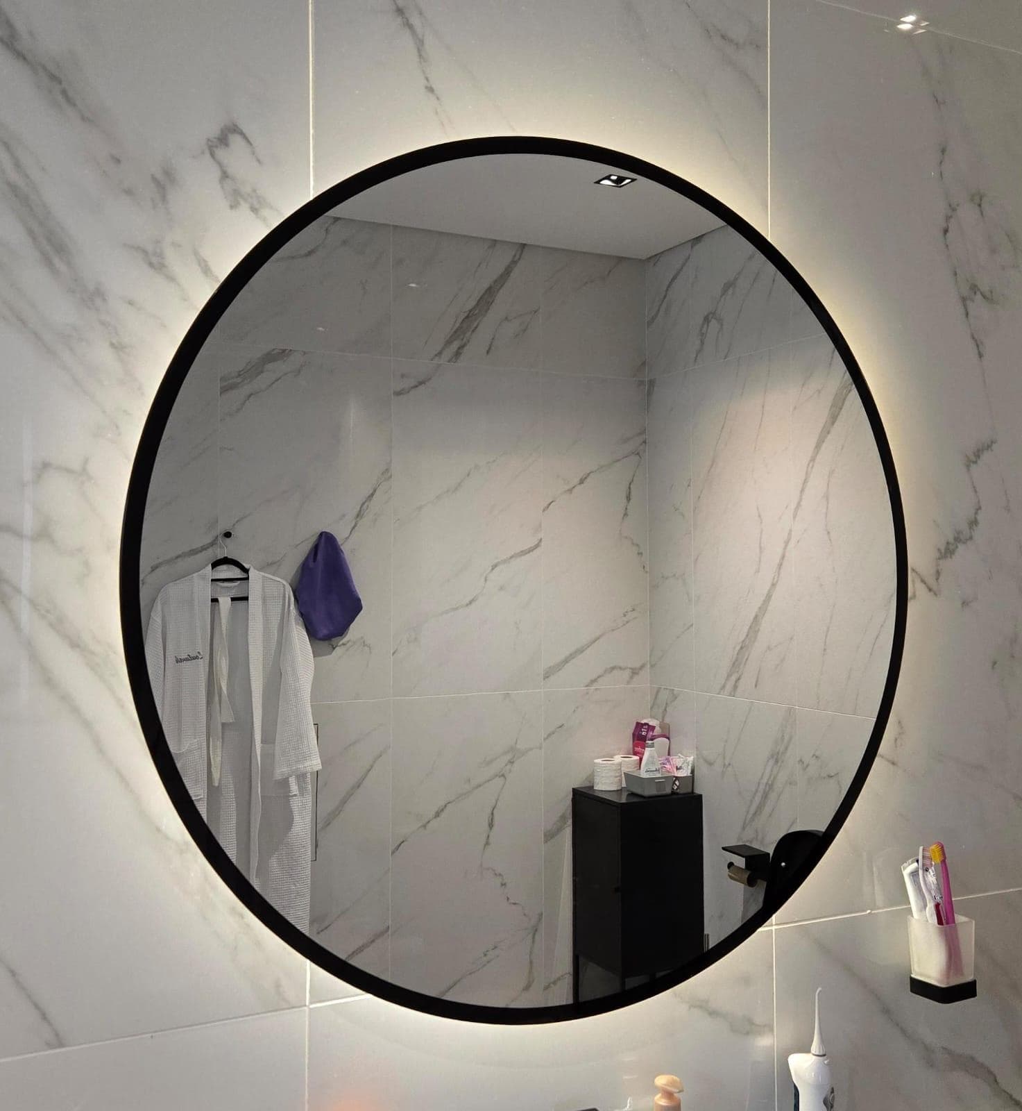 Installing all types of glass, mirrors and aluminum 8