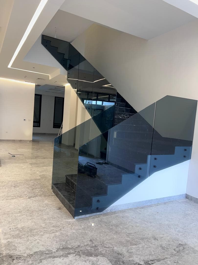 Installing all types of glass, mirrors and aluminum 9