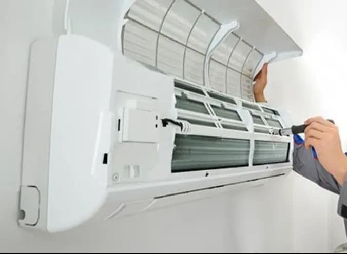 Air conditioning maintenance  1