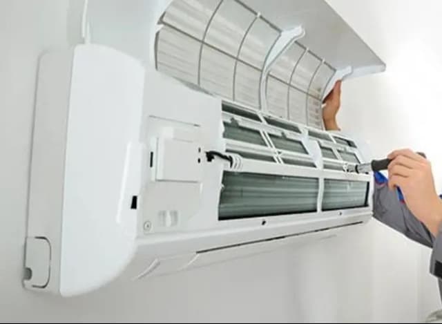 Air conditioning maintenance 