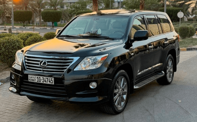 لكزس LX570 موديل 2011