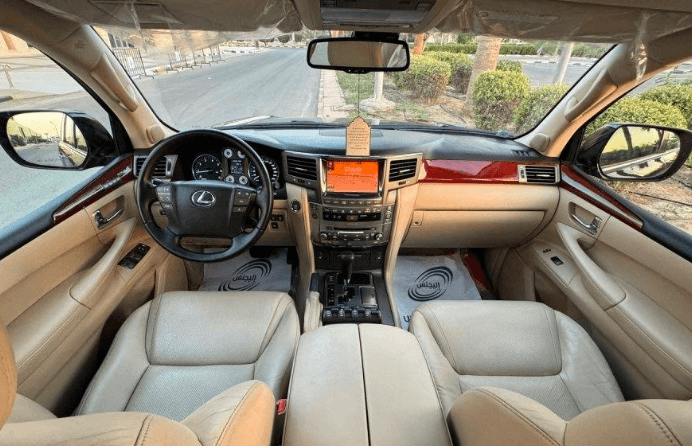 لكزس LX570 موديل 2011 7
