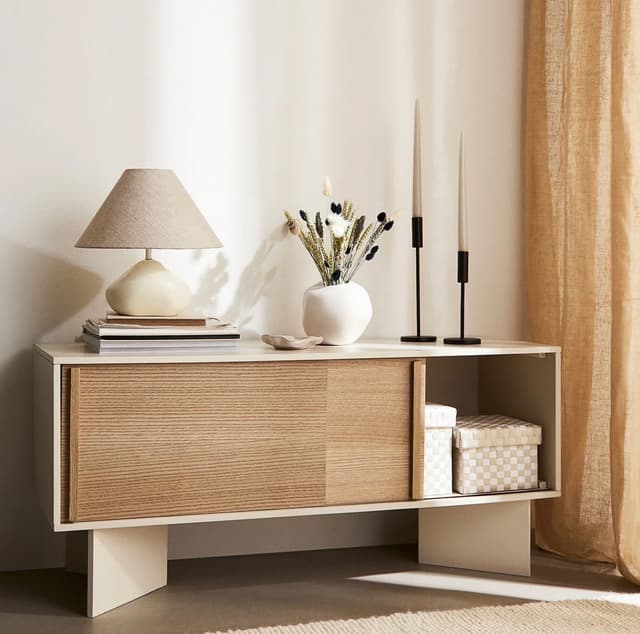 Low cabinet with zipper door (new)