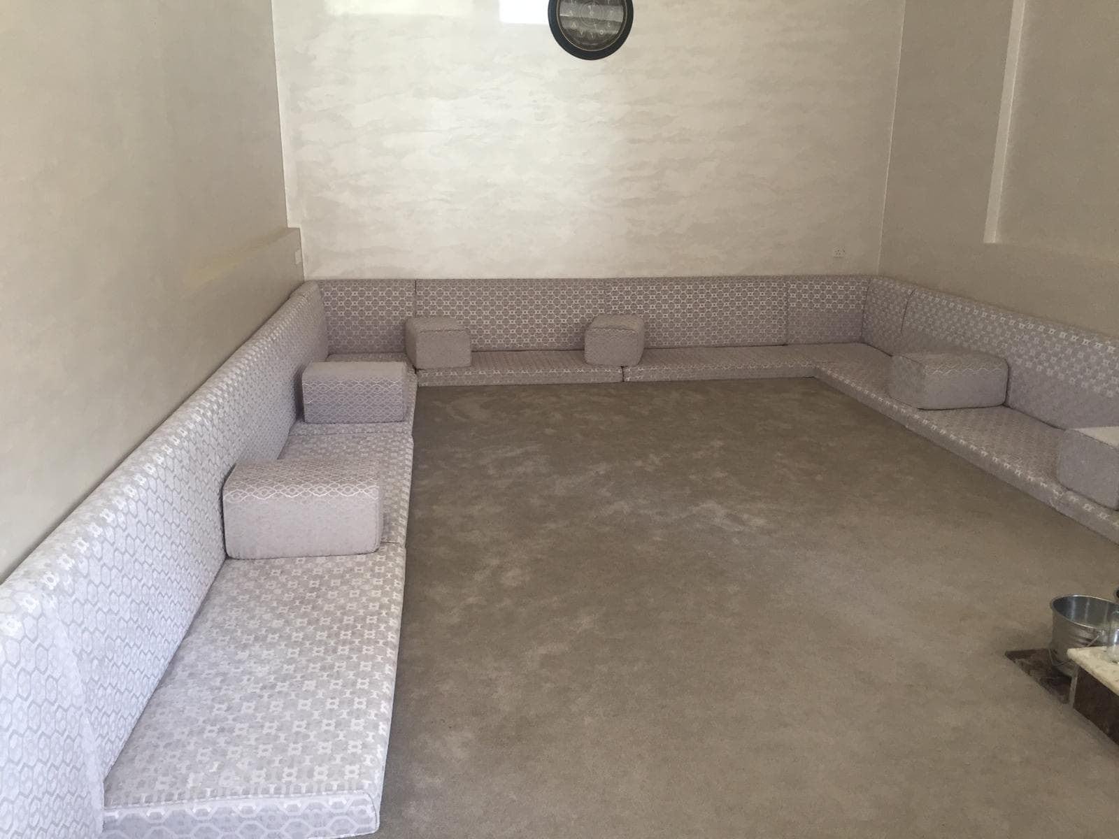Abu Mariam Furniture 0