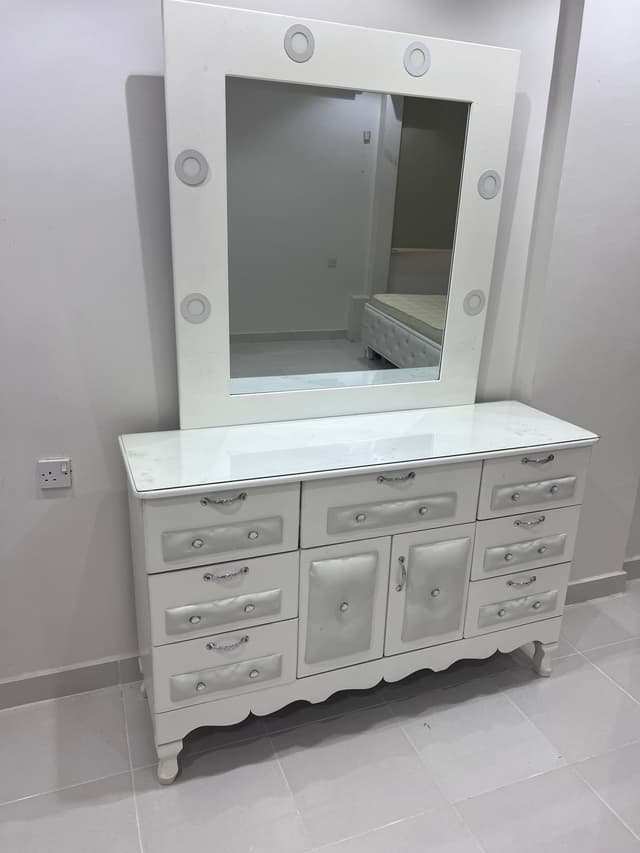 A clean bedroom