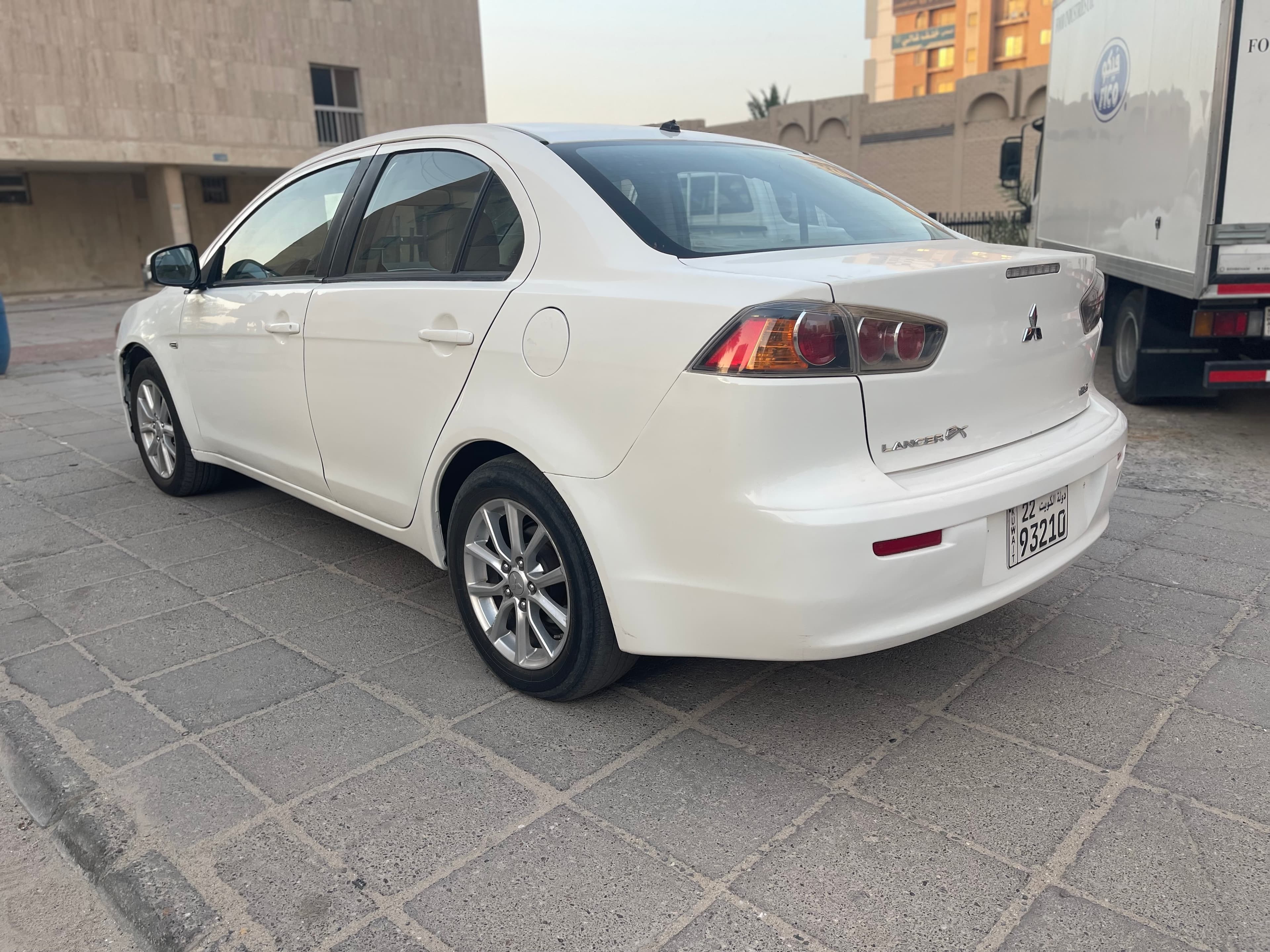For sale Mitsubishi Lancer EX model 2017 2