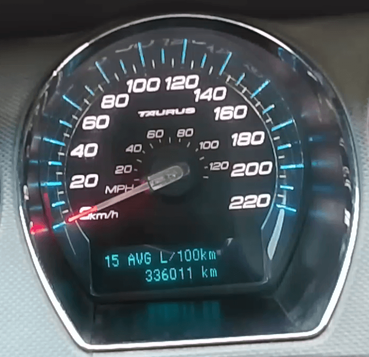 Ford Taurus 2011 for sale 5