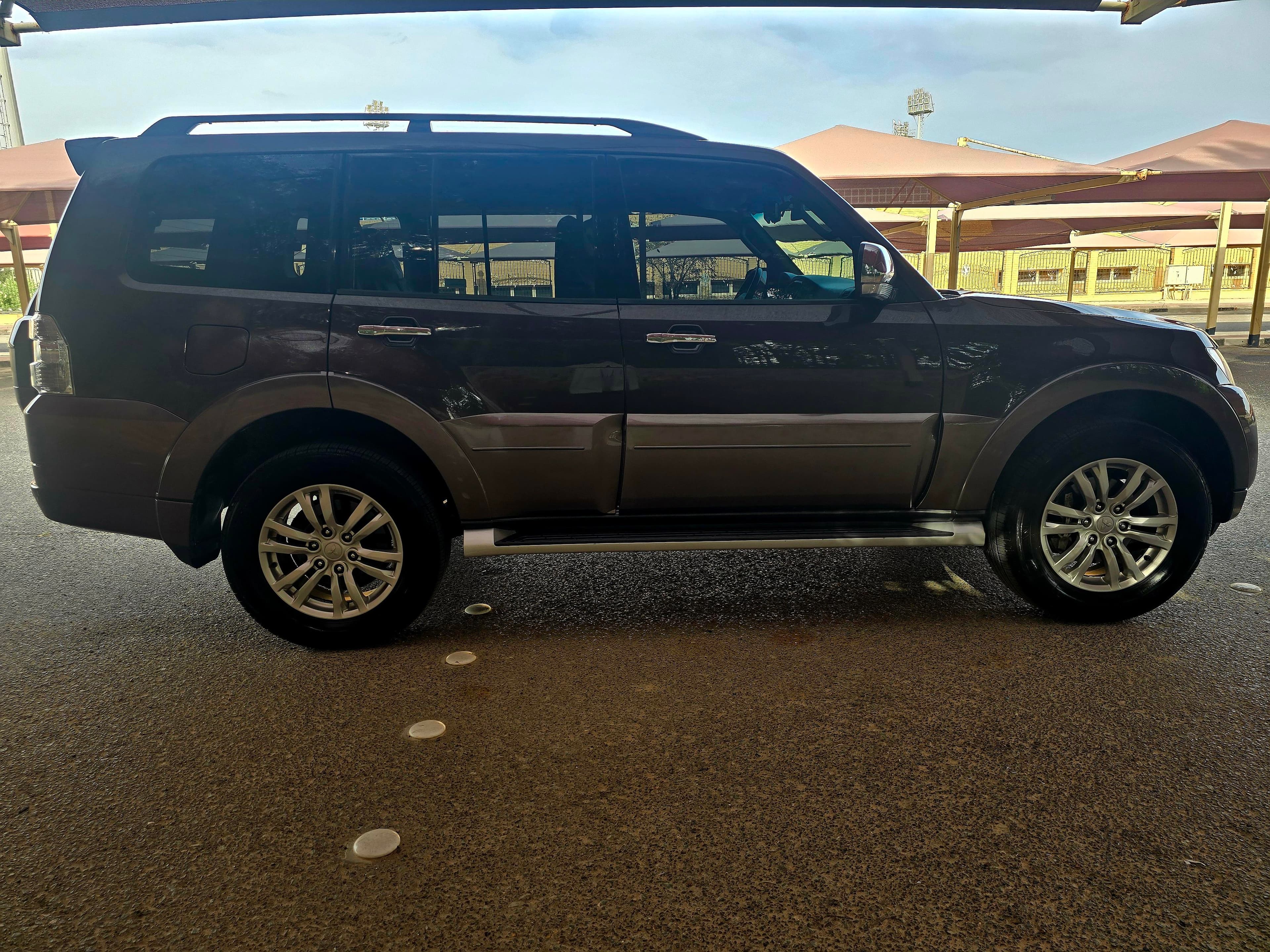 For sale Pajero model 2020  7