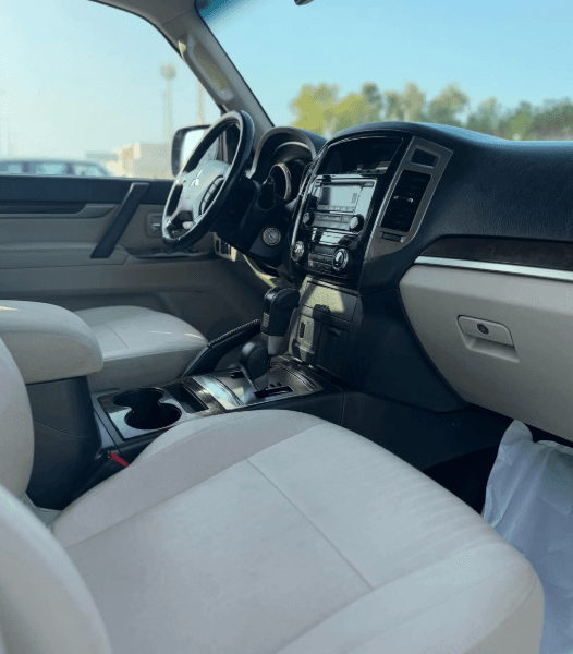 Mitsubishi Pajero 2022 for sale  1