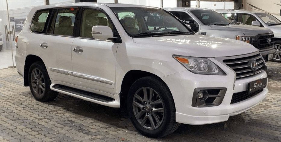 للبيع جيب لكزس LX570 سبورت موديل 2014 1
