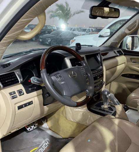 للبيع جيب لكزس LX570 سبورت موديل 2014