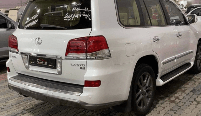 للبيع جيب لكزس LX570 سبورت موديل 2014