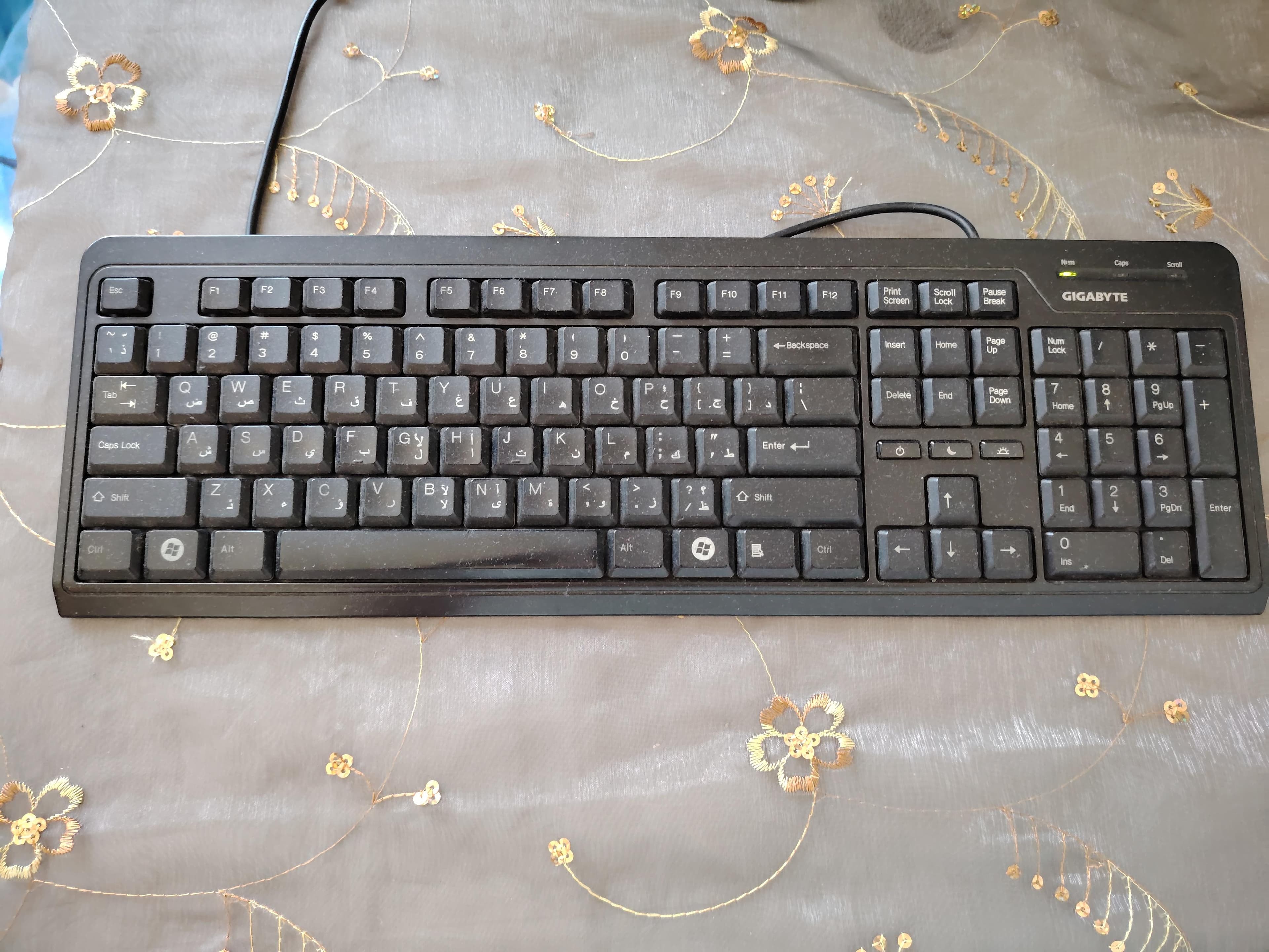 Dell i5 Gen3 4 RAM 2