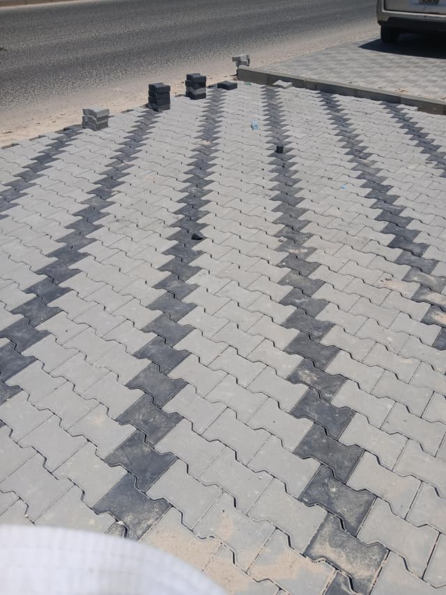 معلم بلاط متداخل وكربستون