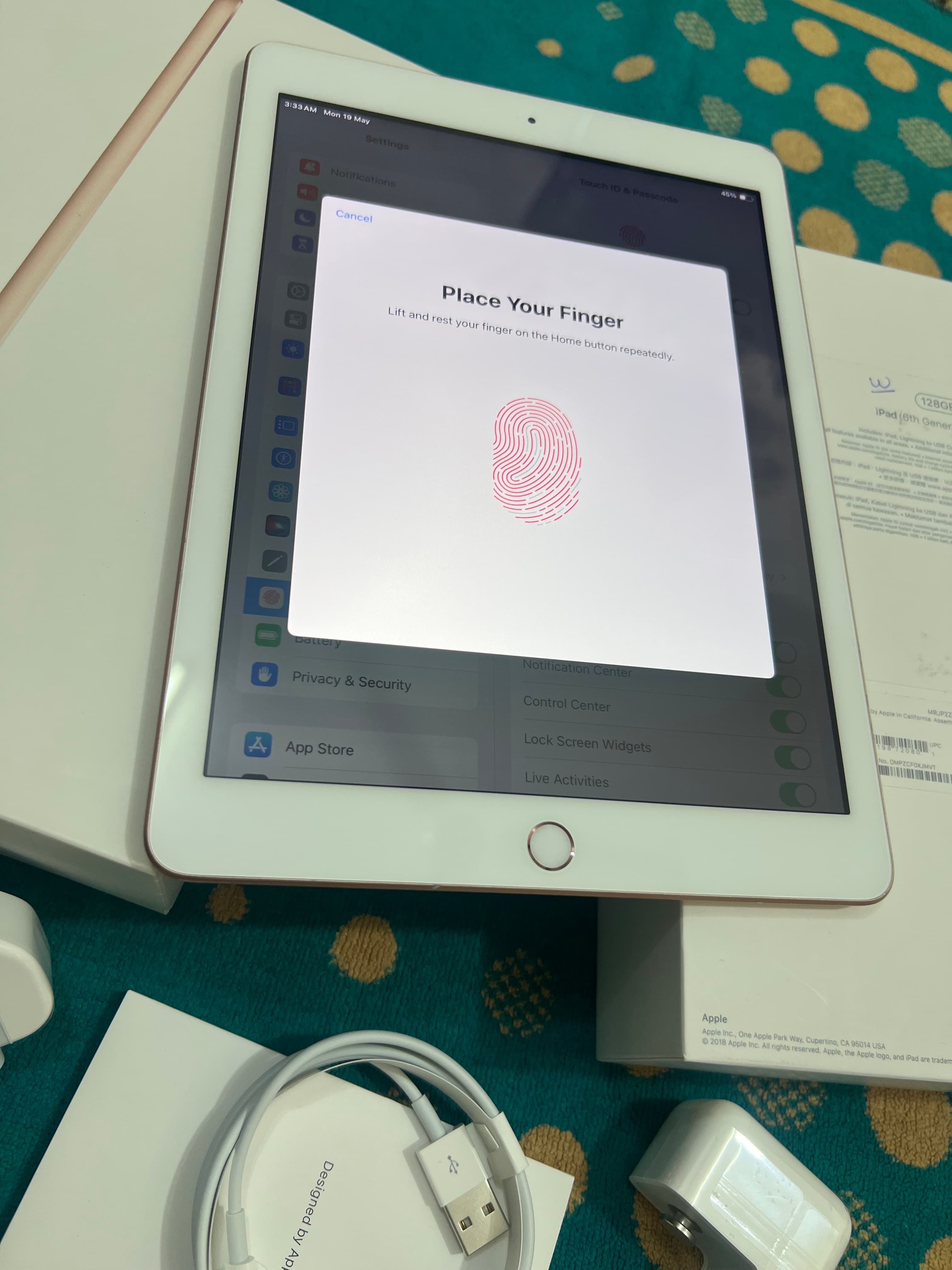 Apple iPad 6 6 128 GB  3