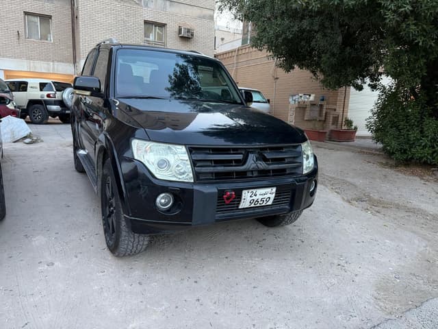Mitsubishi Pajero model 2008