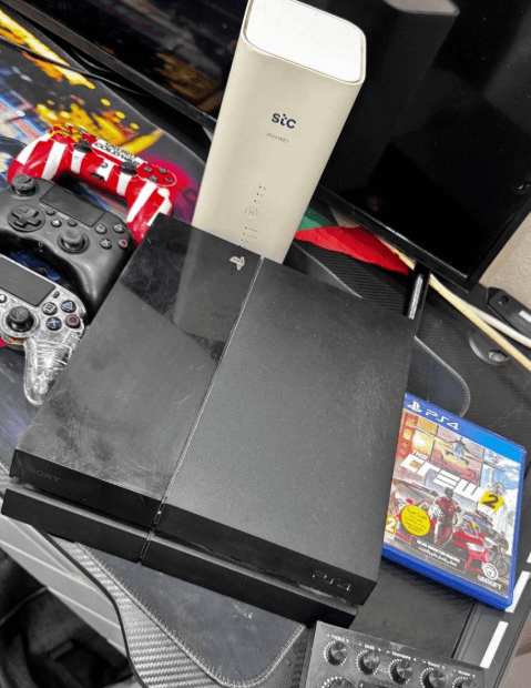 PlayStation 4 for sale 0