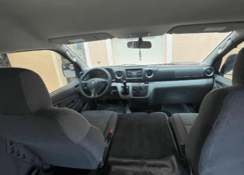 Nissan passenger bus for sale with a high roof 2