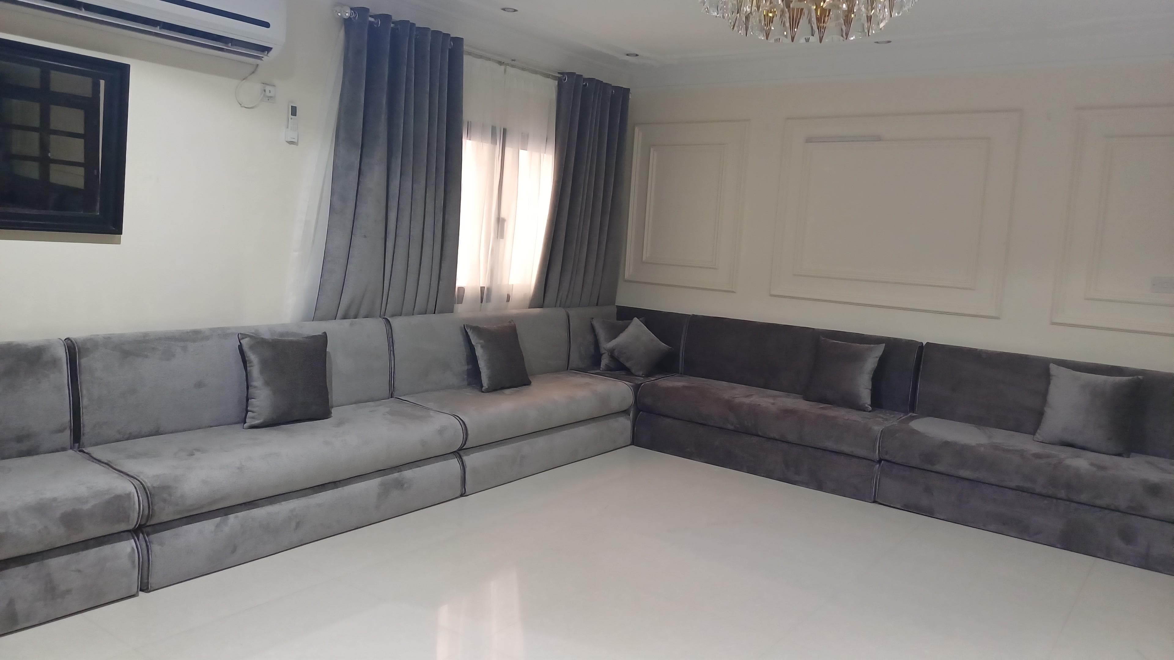 Installing and selling light carpets 10