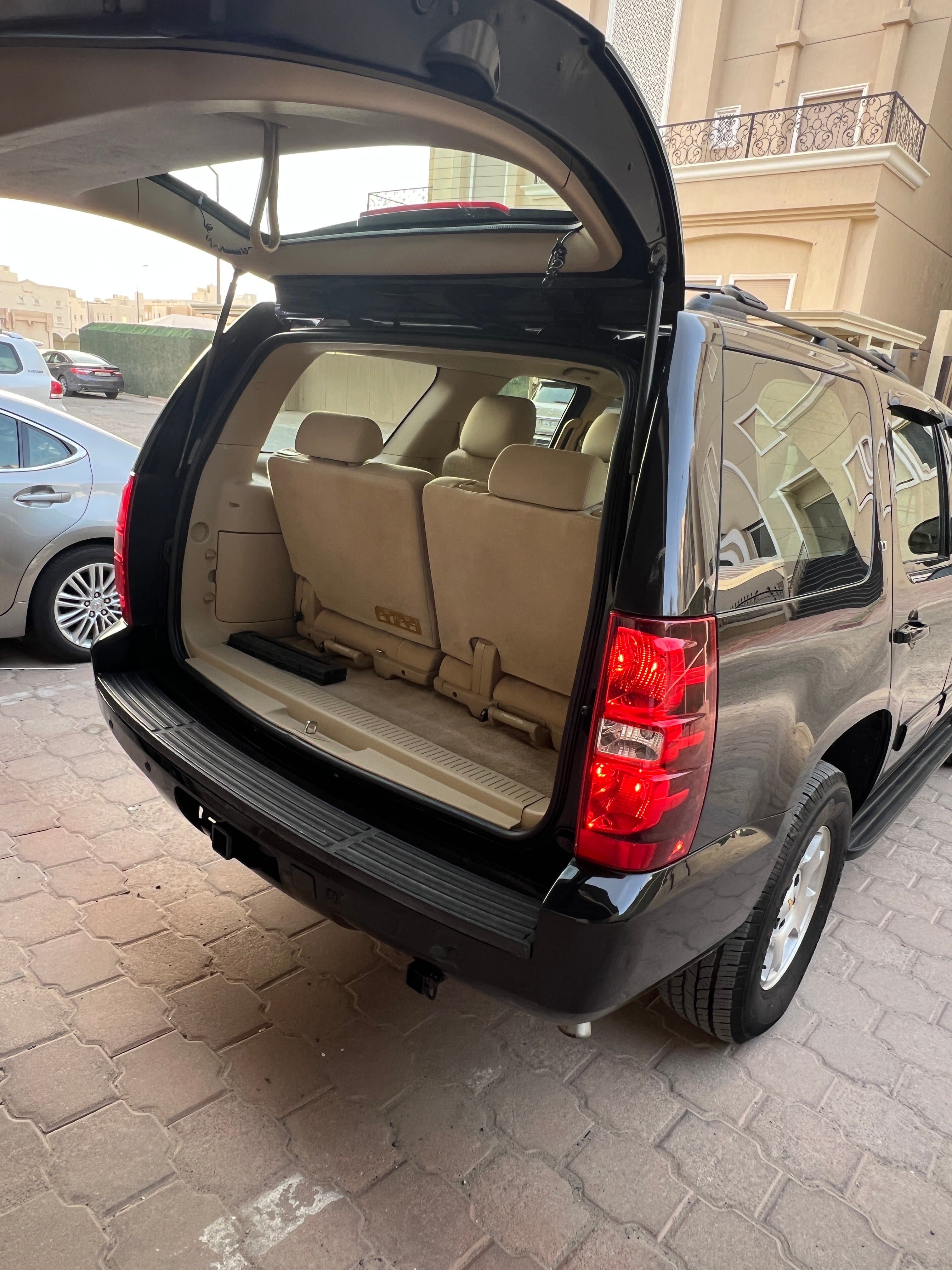 Tahoe LT 2011 model for sale 3