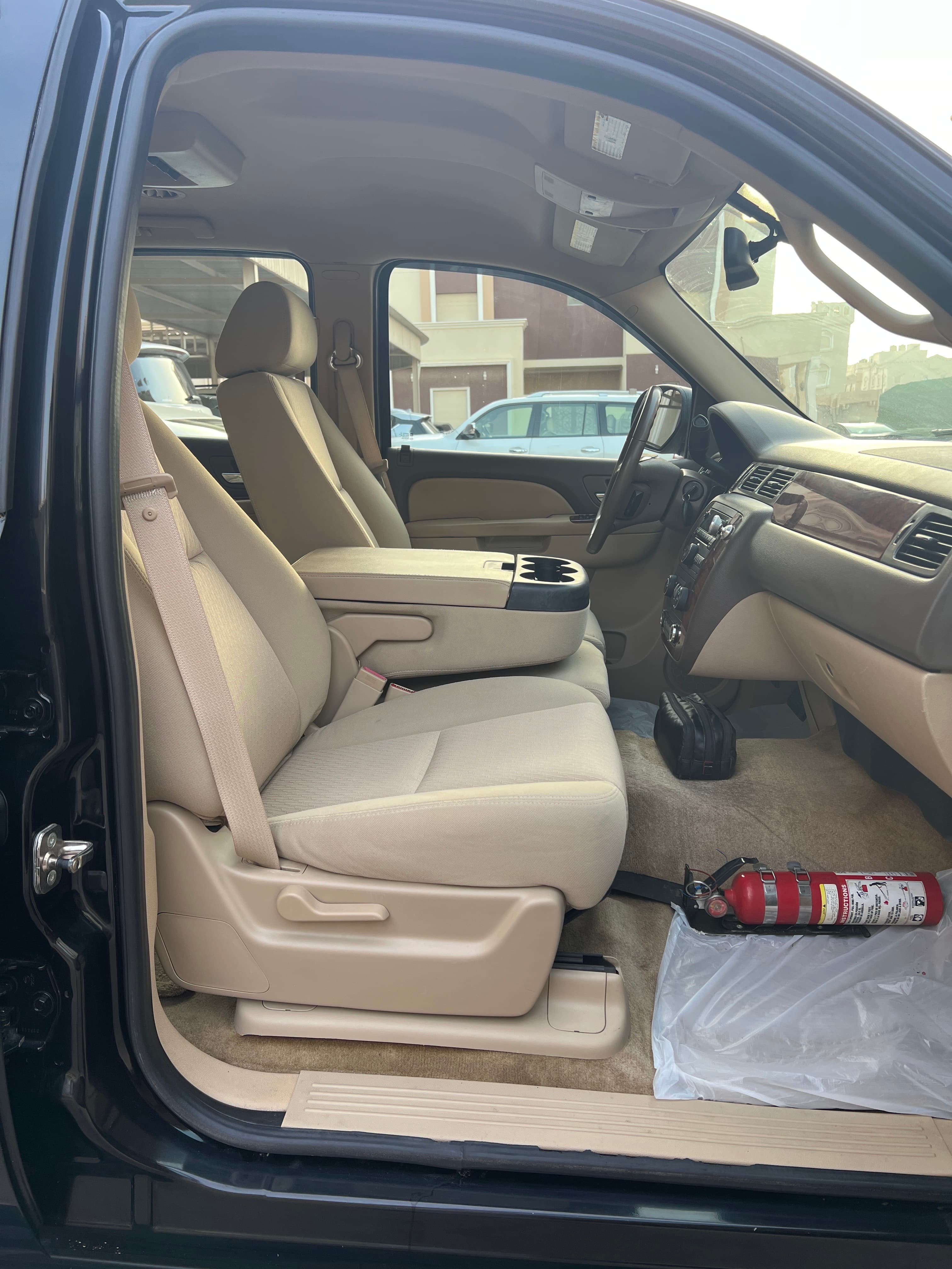 Tahoe LT 2011 model for sale 5
