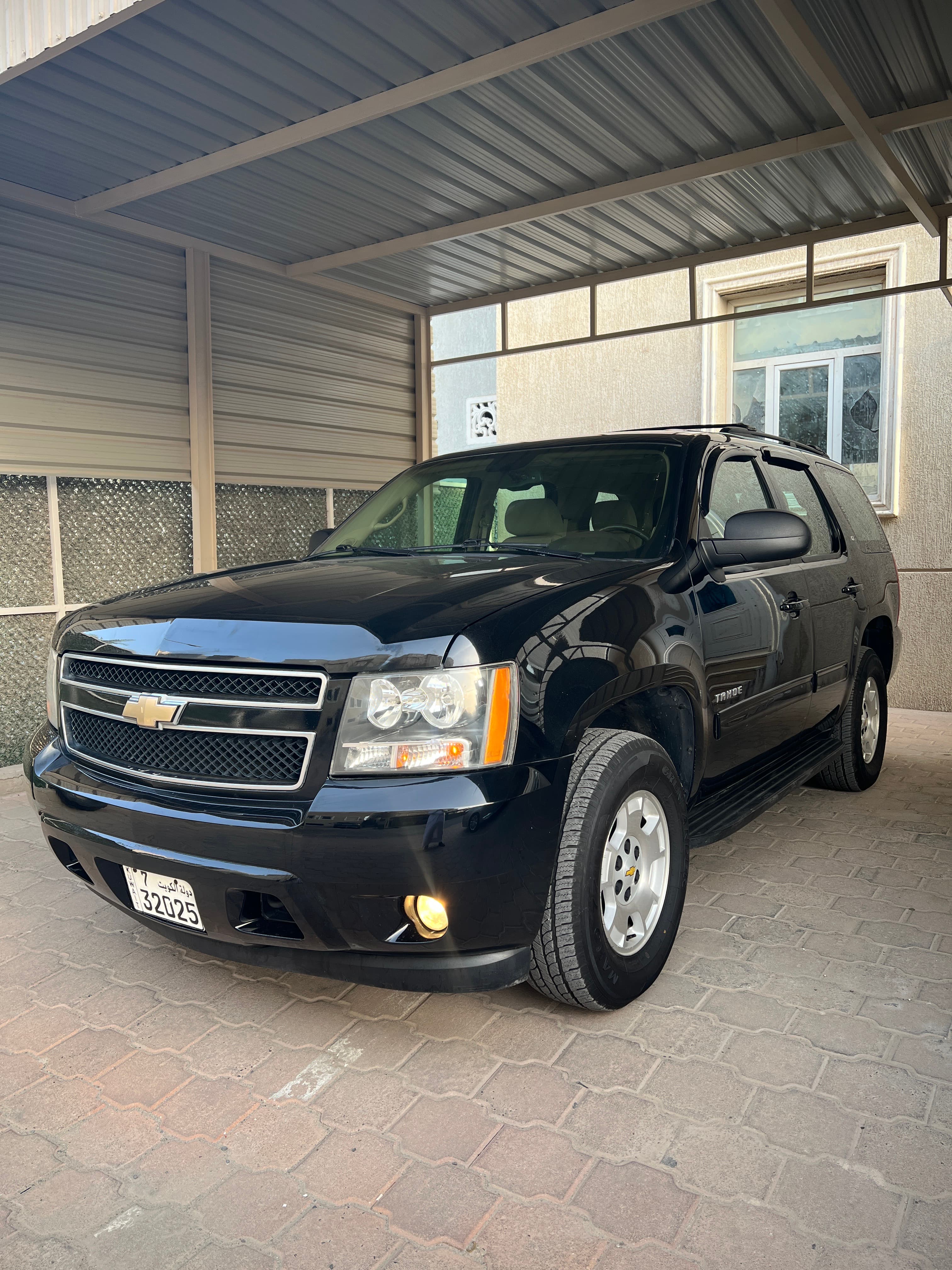 Tahoe LT 2011 model for sale 9