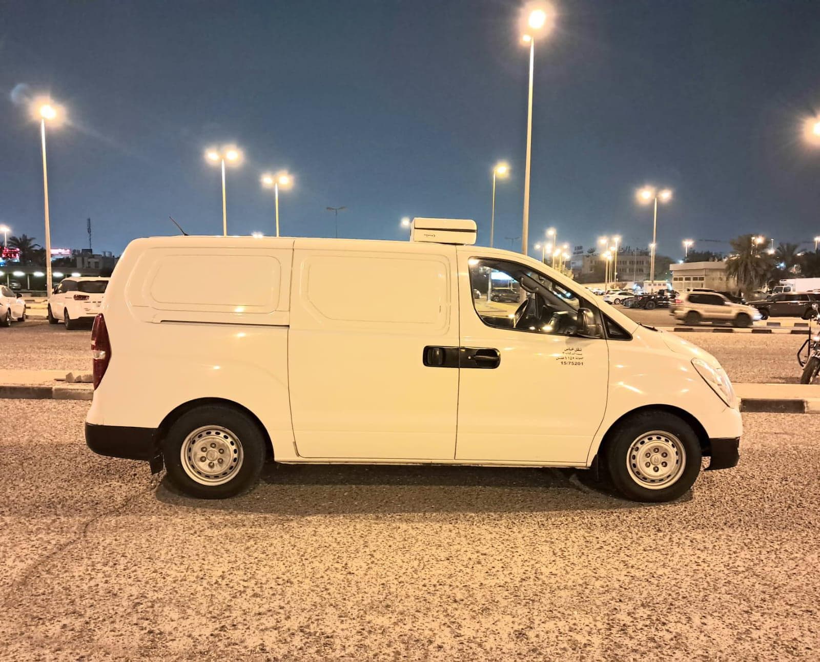 Hyundai H1 refrigerator 2017 3