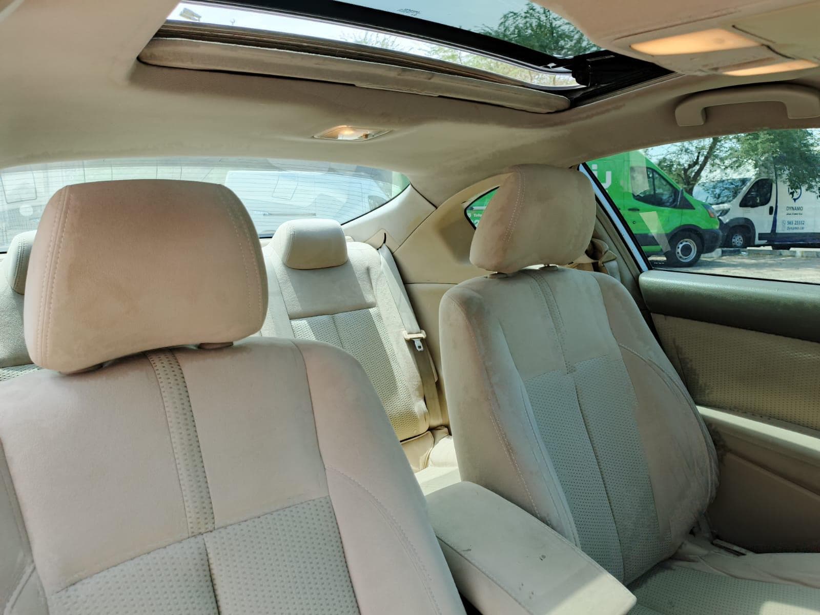 Nissan Altima Coupe 2011 8