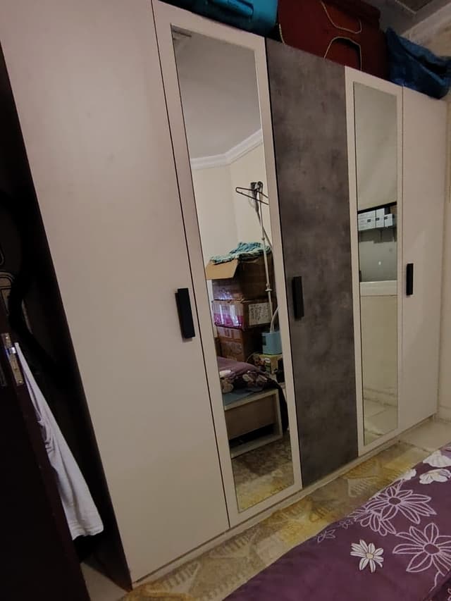 For sale bed, wardrobe