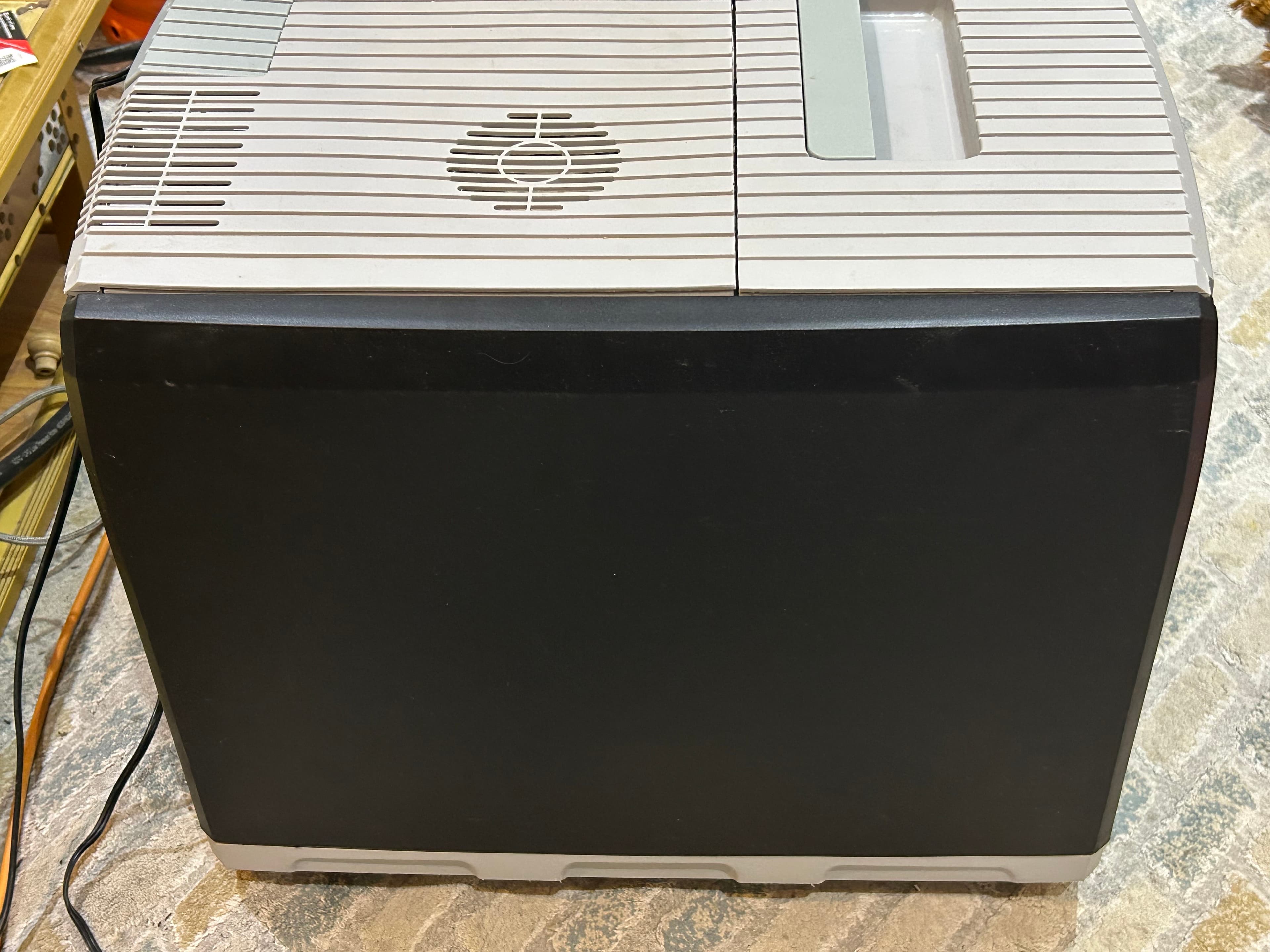 Travel refrigerator 2