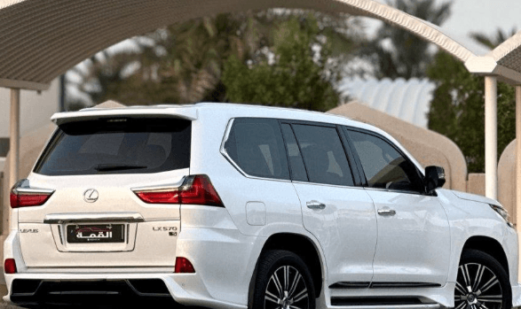 لكزس LX570 2017 6