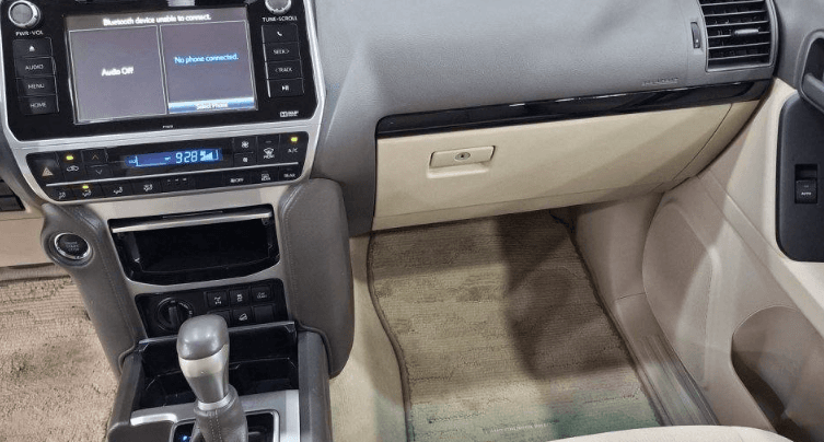 Toyota Prado model 2019 for sale 4