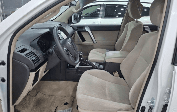 Toyota Prado model 2019 for sale 8