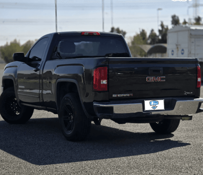 For sale GMC Sierra SLE cab model 2014 1