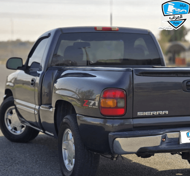  For sale: GMC Sierra model 2003