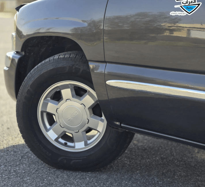  For sale: GMC Sierra model 2003 5