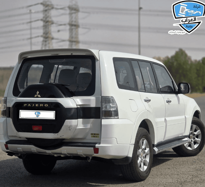 To sell Mitsubishi Pajero GLS model 2015 1