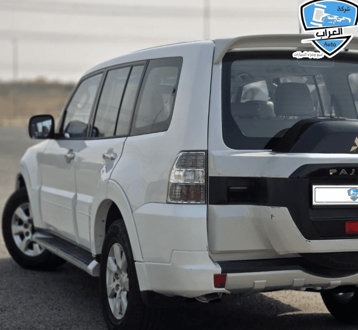 To sell Mitsubishi Pajero GLS model 2015 2