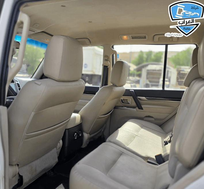To sell Mitsubishi Pajero GLS model 2015 5
