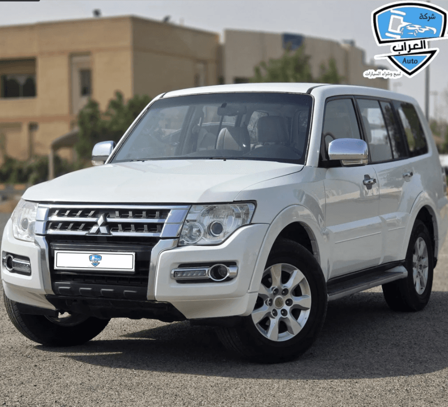 To sell Mitsubishi Pajero GLS model 2015 10
