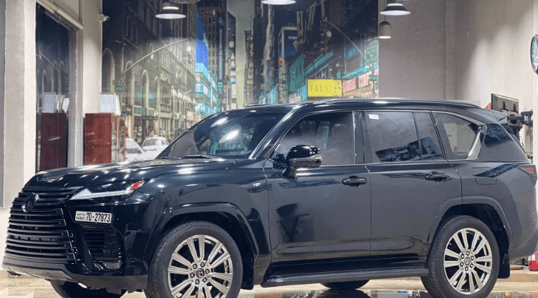  لكزس LX600 موديل 2022 0